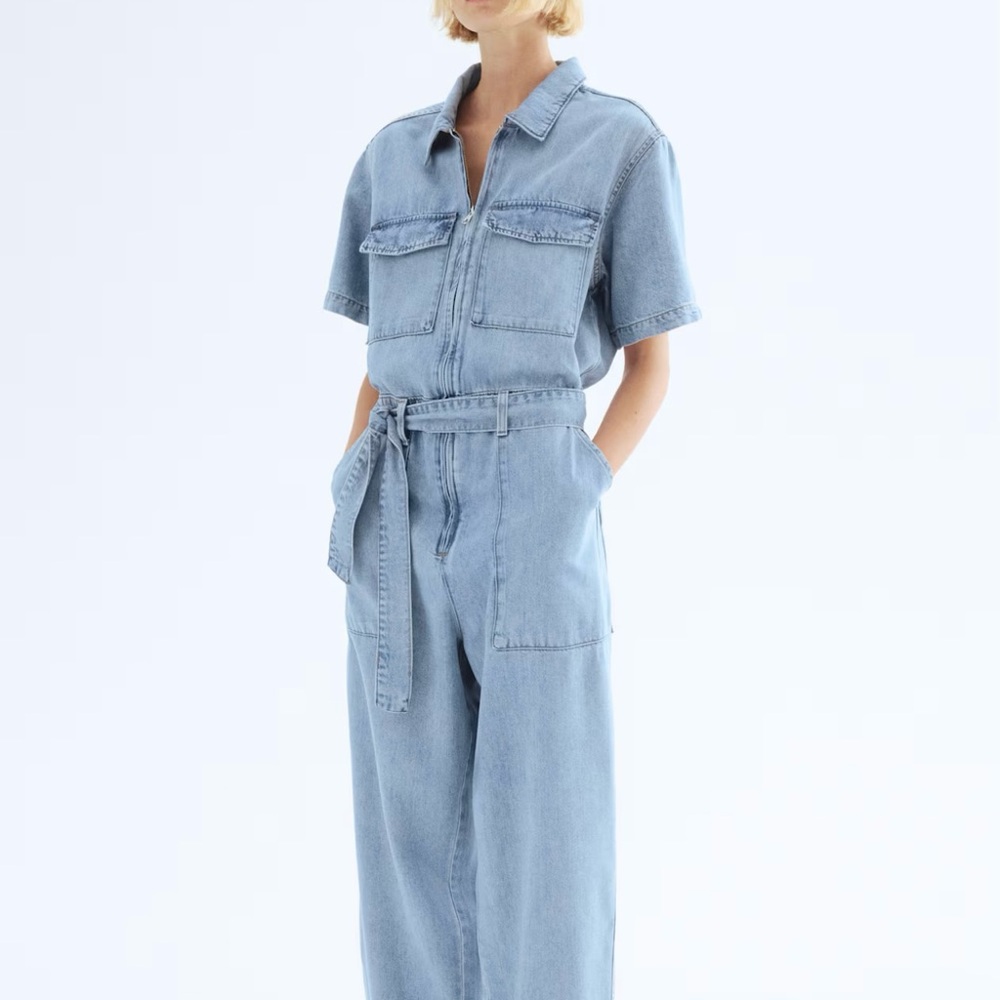 H&M Women's Light Blue Denim Jumpsuit- Small